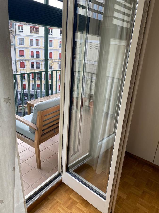 Geneve, Plein Centre,Belle Vue Lac, Splendide Et Grand Appartement Buitenkant foto